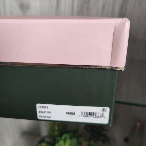 Kate Spade Perry Snakeskin Patterned Women's Heels SZ 6 New In Box - Picture 8 of 8